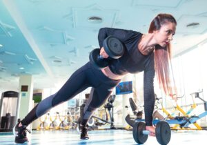 Exercícios físicos ideais para cada fase da vida da mulher